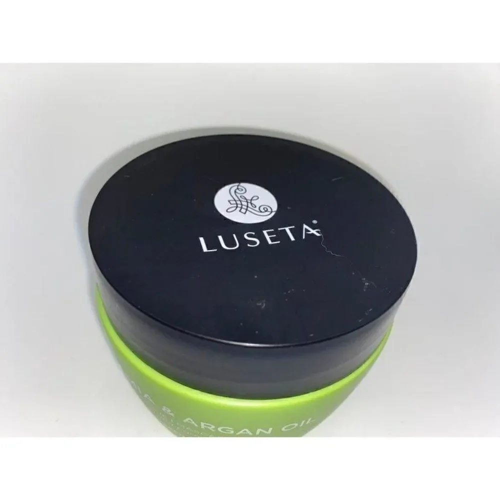 Hair Mask  - Picture 2 of 4